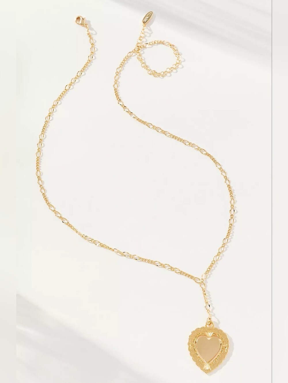 🪷NWT Anthropologie Heart Pendant Necklace, Gold 🌙